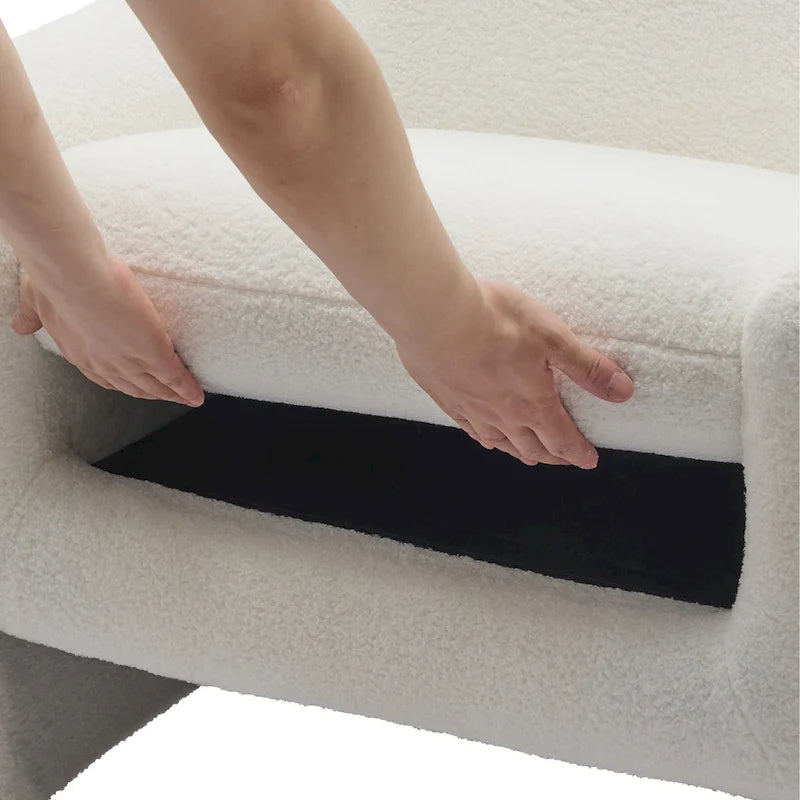 Fauteuil d'appoint moderne capitonné à dossier arrondi