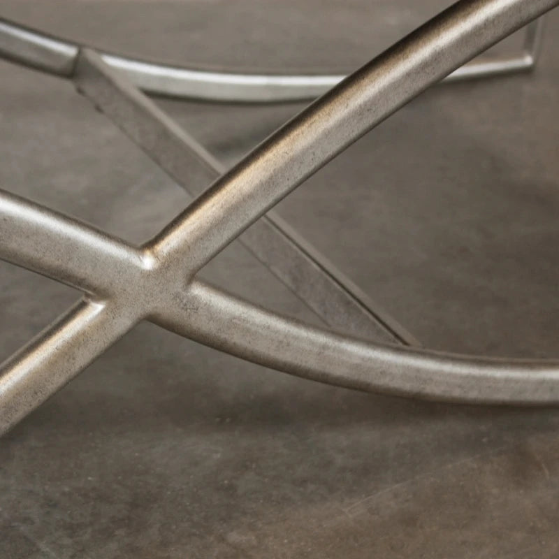 Banc rembourré avec cadre en métal, couleur champagne