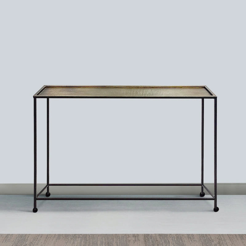 Console de canapé de 48 pouces, plateau en bronze antique martelé artisanal, structure en fer noir industriel